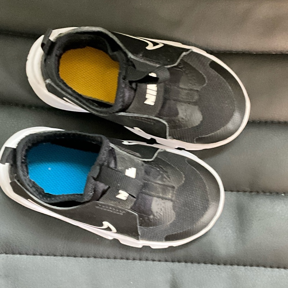 Nike Kids Black and White Sneakers